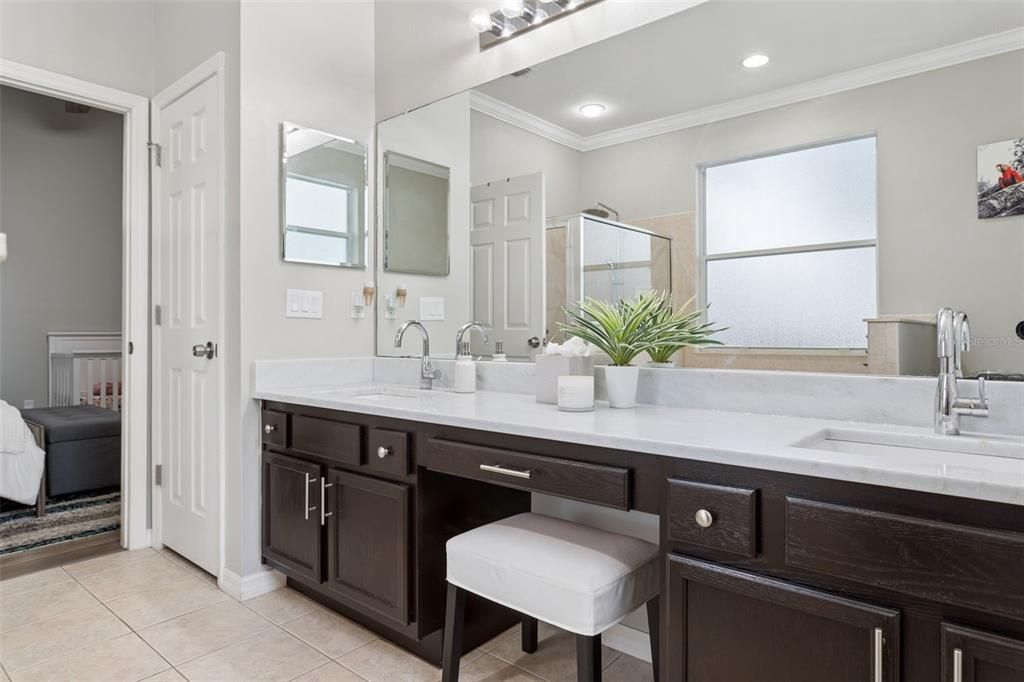For Sale: $489,900 (4 beds, 2 baths, 2117 Square Feet)