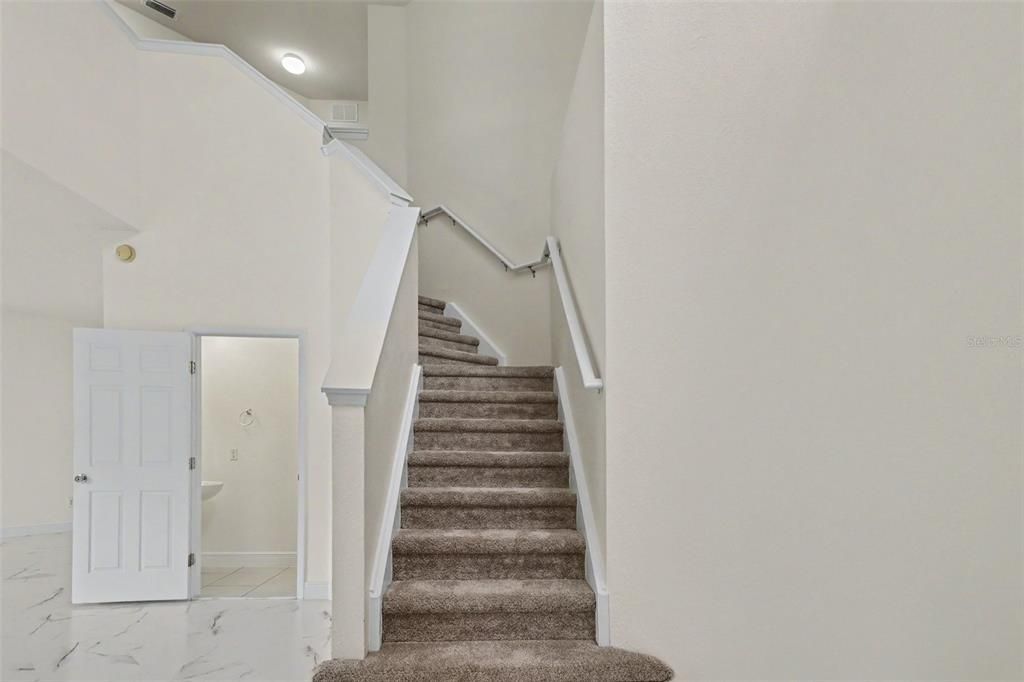 En Venta: $359,000 (4 camas, 3 baños, 2510 Pies cuadrados)