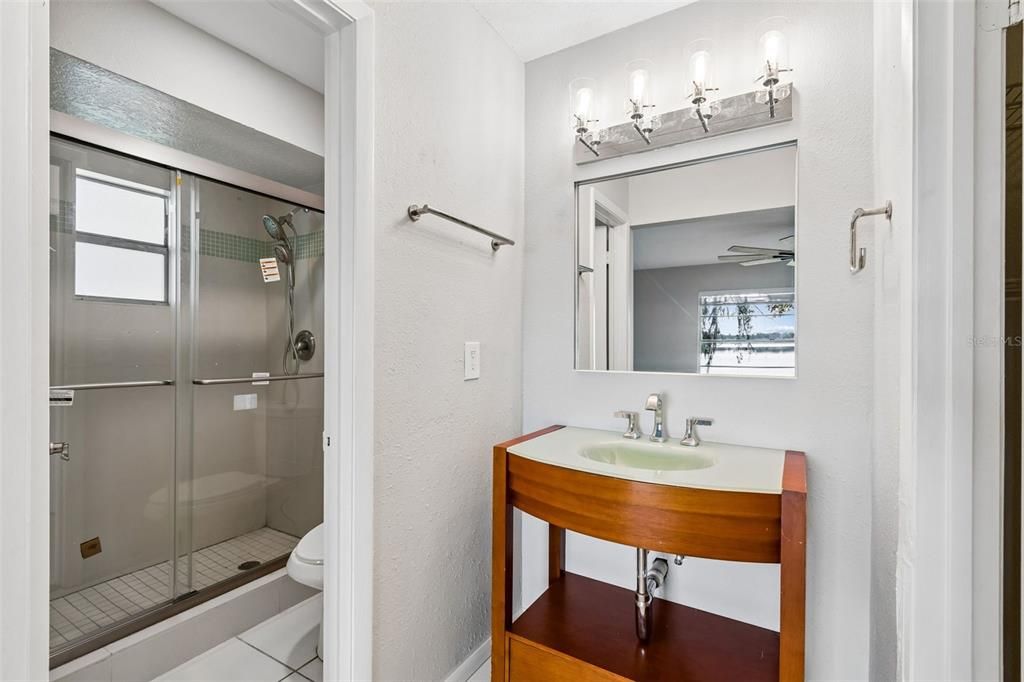 En Renta: $2,750 (3 camas, 2 baños, 1707 Pies cuadrados)