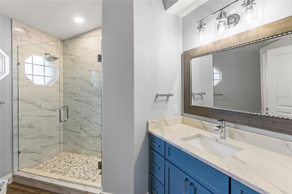 Activo con contrato: $489,000 (3 camas, 2 baños, 1553 Pies cuadrados)