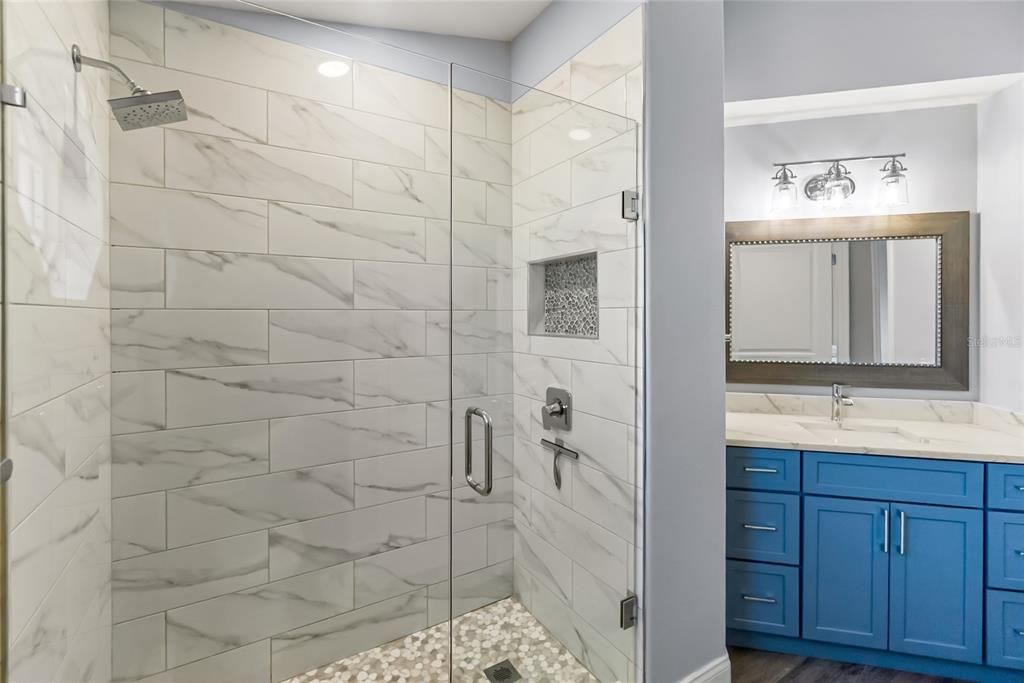 Activo con contrato: $489,000 (3 camas, 2 baños, 1553 Pies cuadrados)