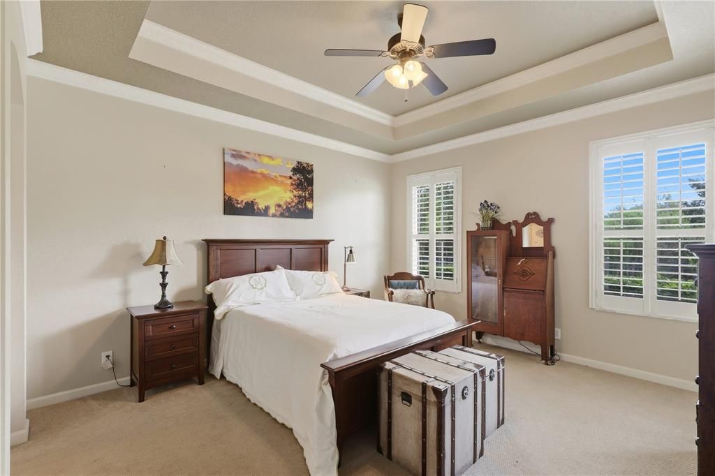 For Sale: $355,000 (2 beds, 2 baths, 1689 Square Feet)