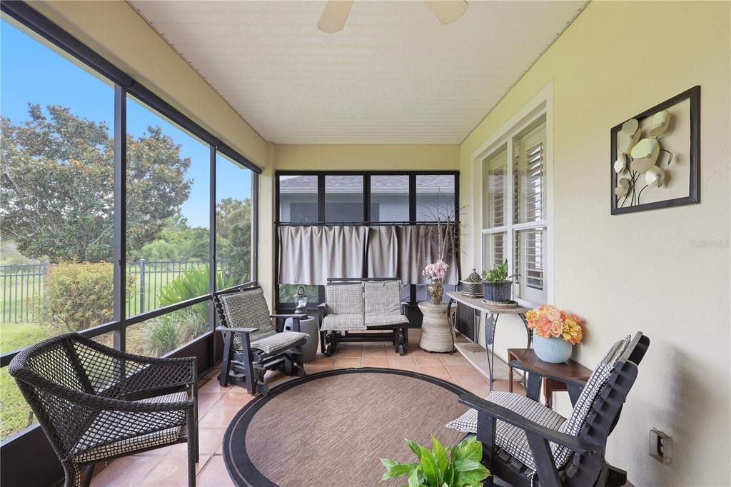 For Sale: $355,000 (2 beds, 2 baths, 1689 Square Feet)