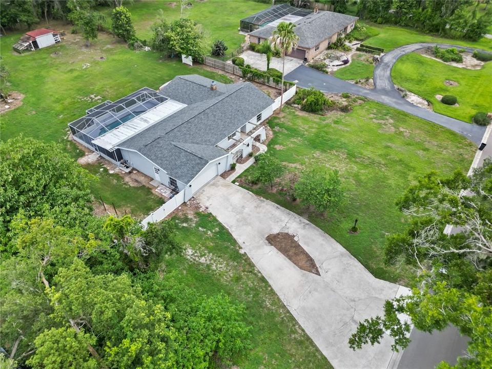 For Sale: $565,000 (4 beds, 3 baths, 2758 Square Feet)
