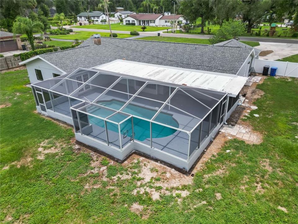 For Sale: $565,000 (4 beds, 3 baths, 2758 Square Feet)