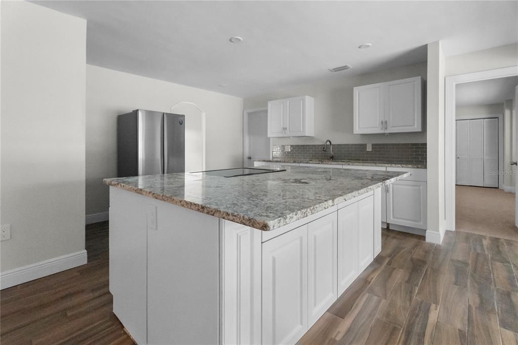 For Sale: $565,000 (4 beds, 3 baths, 2758 Square Feet)