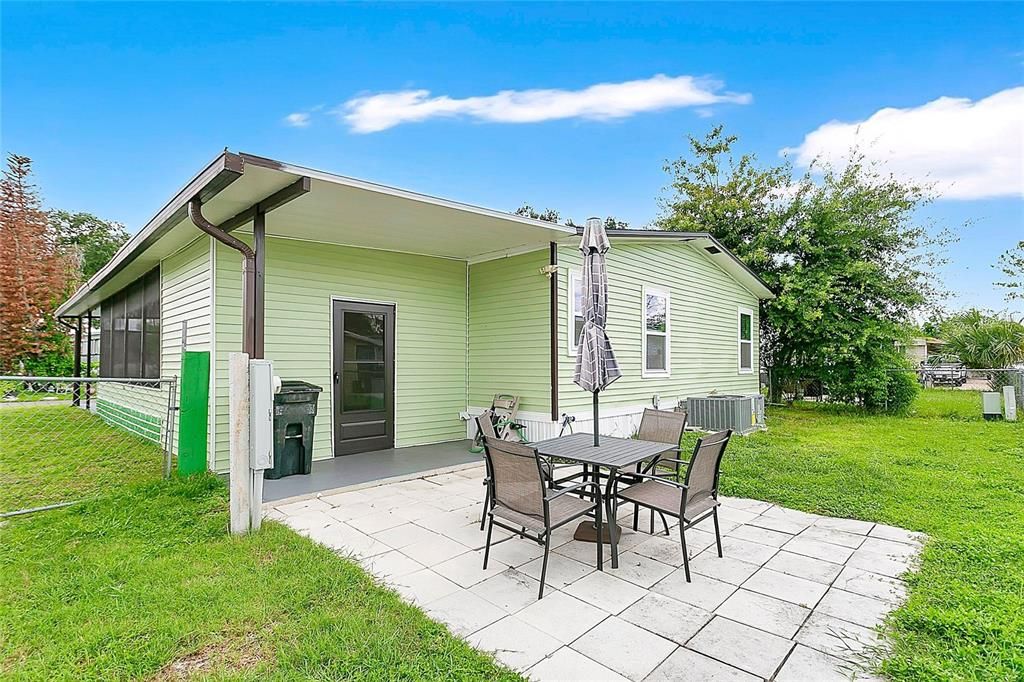 For Sale: $180,000 (2 beds, 2 baths, 1454 Square Feet)