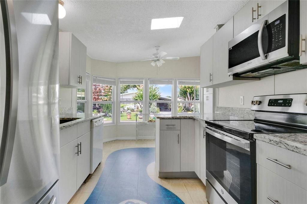 For Sale: $180,000 (2 beds, 2 baths, 1454 Square Feet)