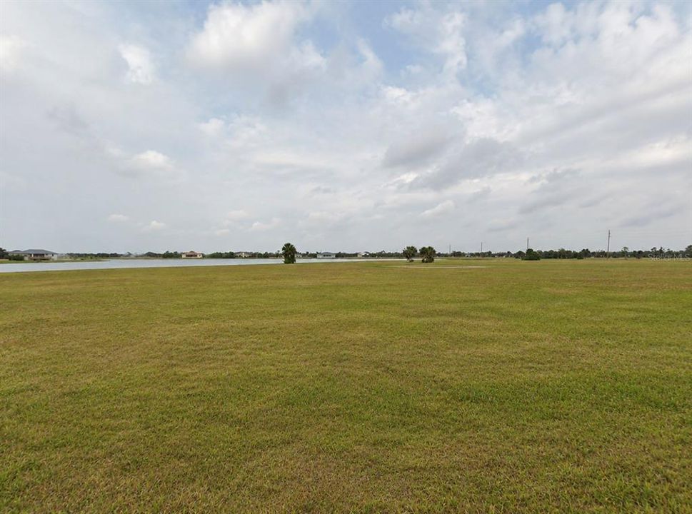 待售: $22,000 (0.20 acres)