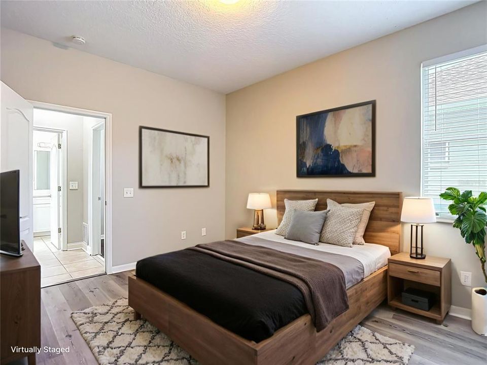 En Venta: $575,000 (5 camas, 3 baños, 3498 Pies cuadrados)