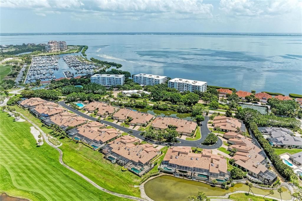 На продажу: $950,000 (3 спален, 2 ванн, 2451 Квадратных фут)