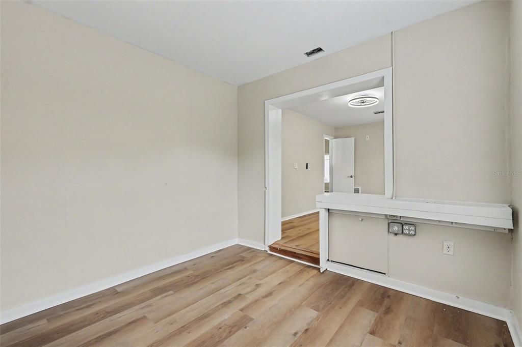 En Venta: $389,500 (3 camas, 2 baños, 1160 Pies cuadrados)