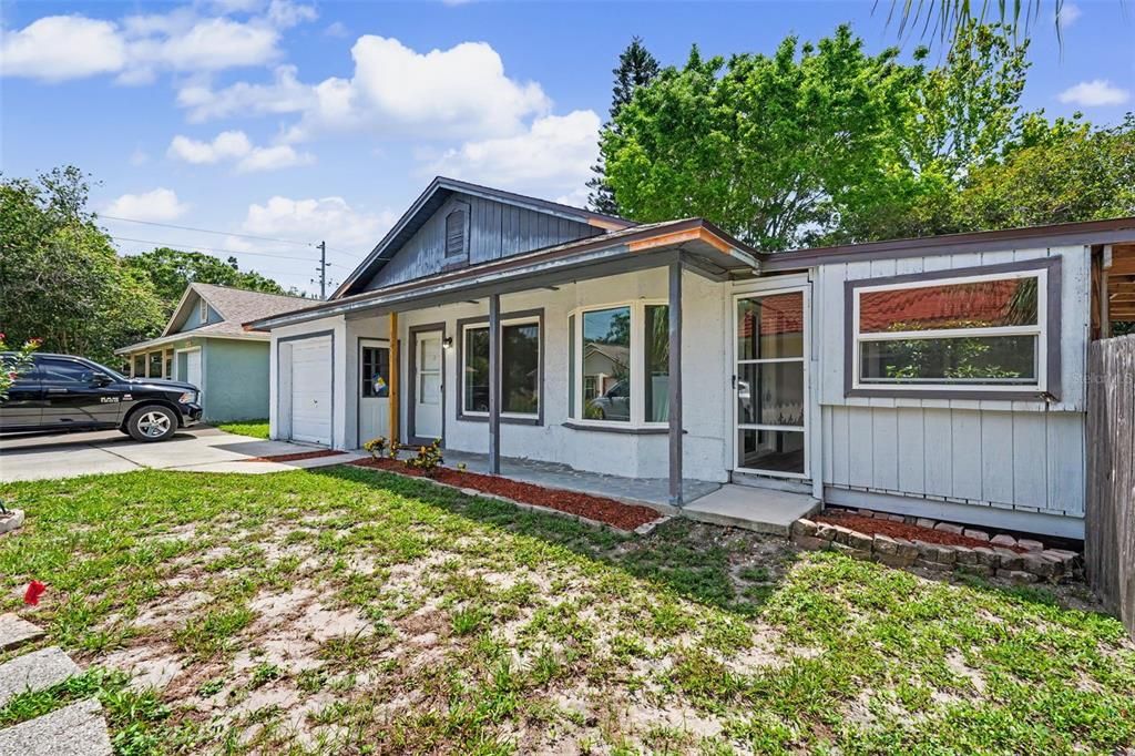En Venta: $389,500 (3 camas, 2 baños, 1160 Pies cuadrados)
