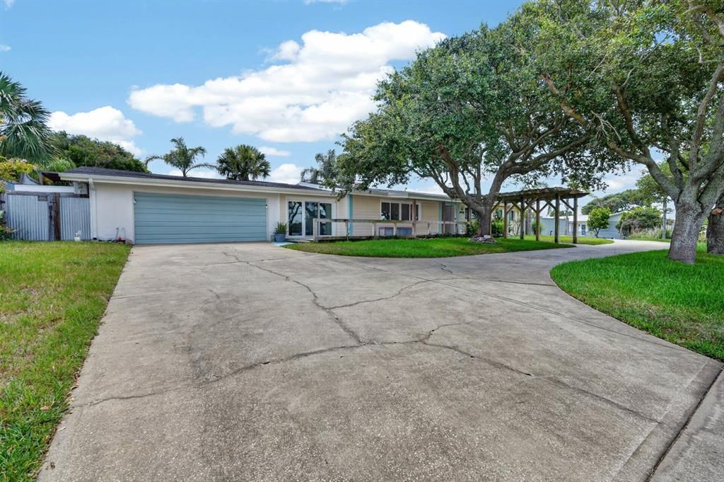 En Venta: $578,800 (4 camas, 3 baños, 2048 Pies cuadrados)