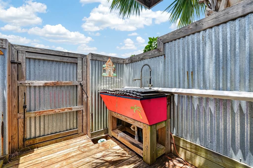 En Venta: $578,800 (4 camas, 3 baños, 2048 Pies cuadrados)