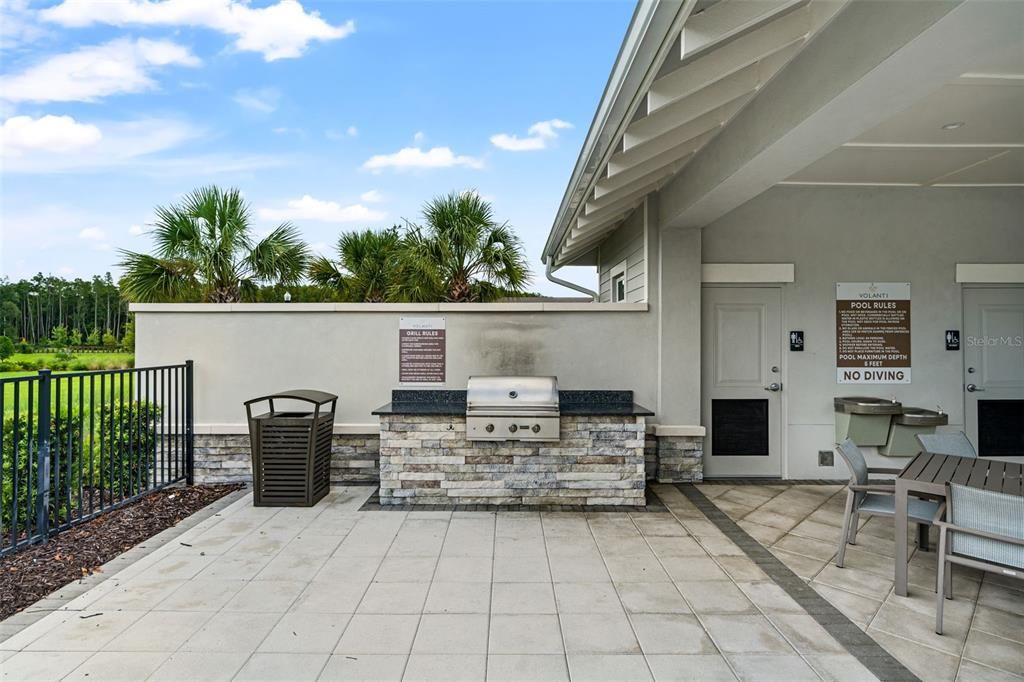 For Sale: $464,500 (4 beds, 3 baths, 2574 Square Feet)