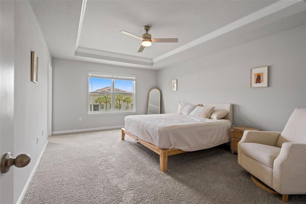 For Sale: $464,500 (4 beds, 3 baths, 2574 Square Feet)