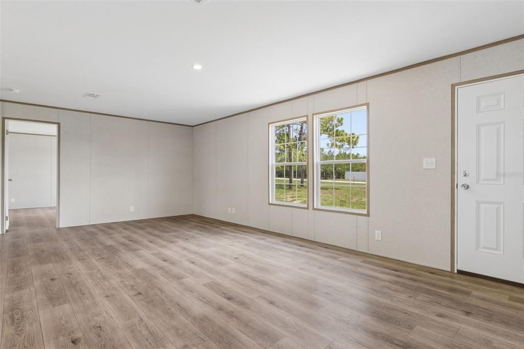 En Venta: $315,000 (3 camas, 2 baños, 1493 Pies cuadrados)
