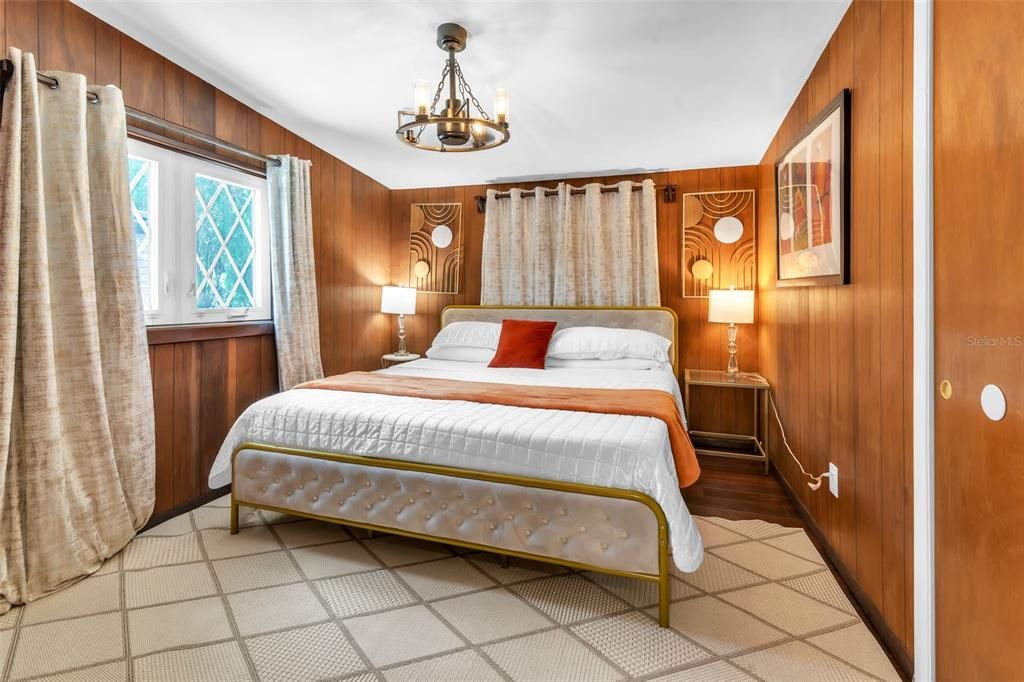 For Sale: $685,000 (4 beds, 3 baths, 2583 Square Feet)