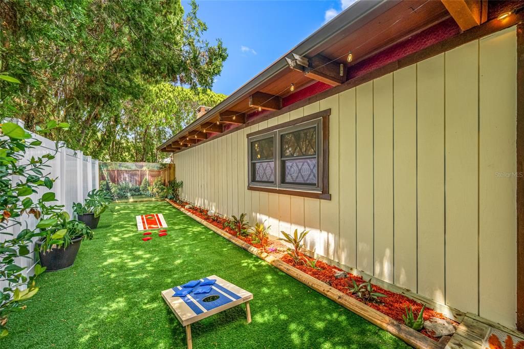 For Sale: $685,000 (4 beds, 3 baths, 2583 Square Feet)