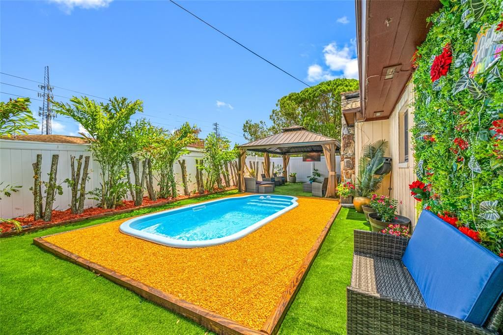 For Sale: $685,000 (4 beds, 3 baths, 2583 Square Feet)