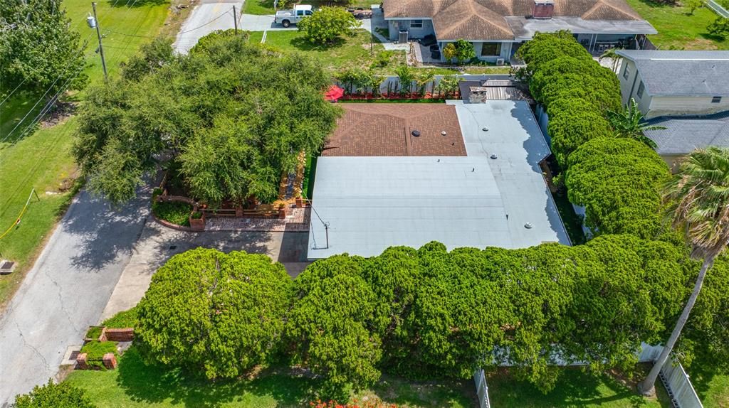 For Sale: $685,000 (4 beds, 3 baths, 2583 Square Feet)