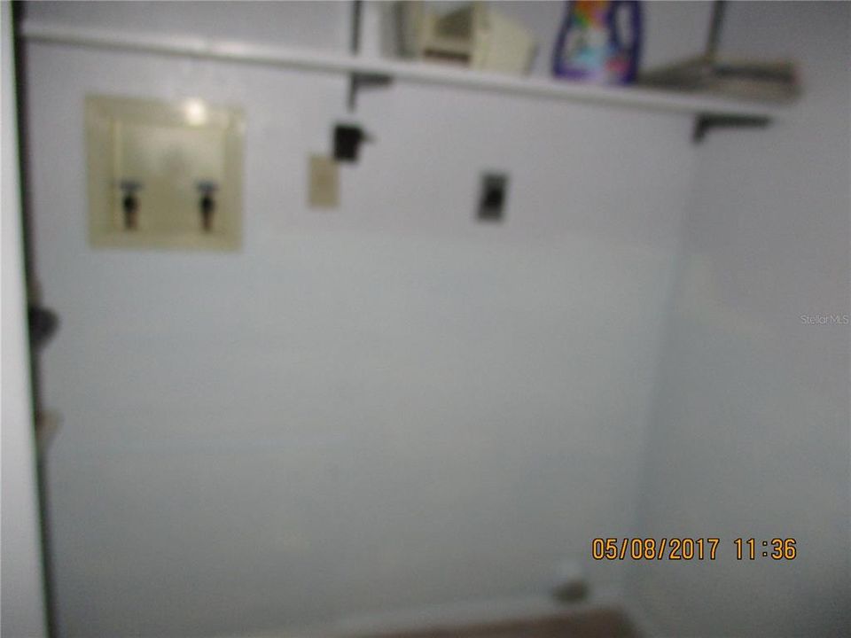 En Renta: $1,750 (3 camas, 2 baños, 1570 Pies cuadrados)