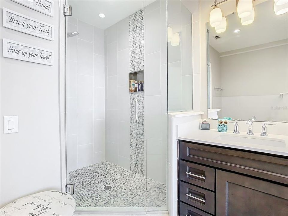 For Sale: $424,900 (3 beds, 3 baths, 1568 Square Feet)