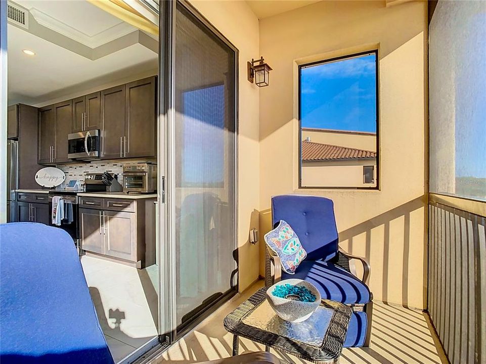 For Sale: $424,900 (3 beds, 3 baths, 1568 Square Feet)