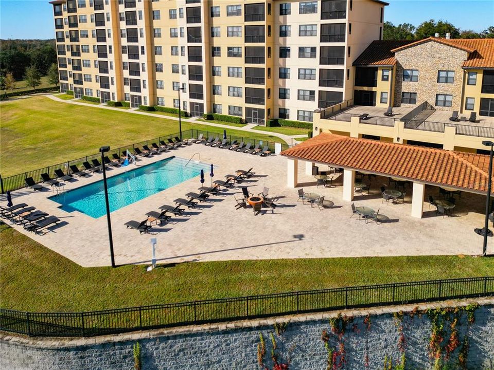 For Sale: $424,900 (3 beds, 3 baths, 1568 Square Feet)