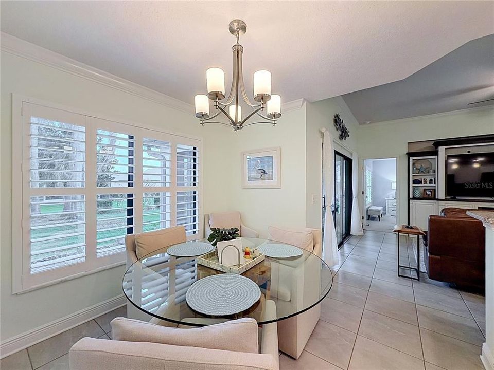 For Sale: $339,900 (3 beds, 2 baths, 1668 Square Feet)
