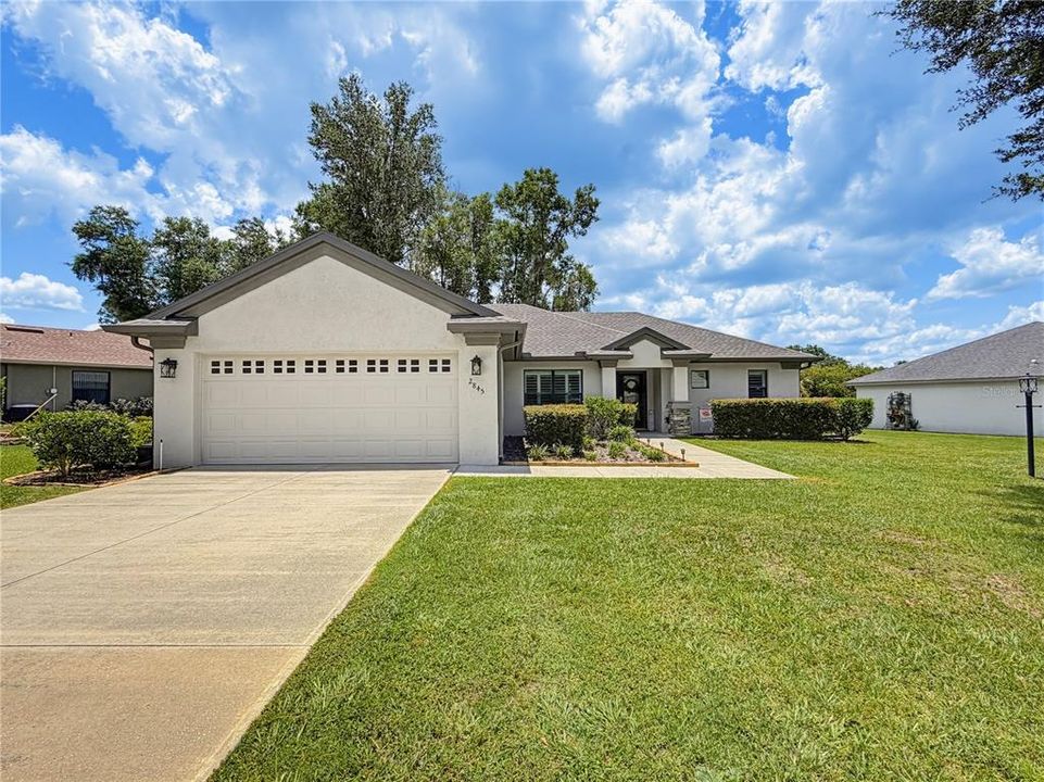 For Sale: $339,900 (3 beds, 2 baths, 1668 Square Feet)