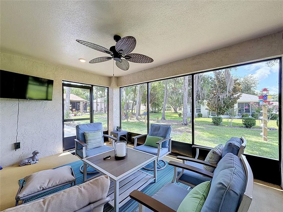 For Sale: $339,900 (3 beds, 2 baths, 1668 Square Feet)
