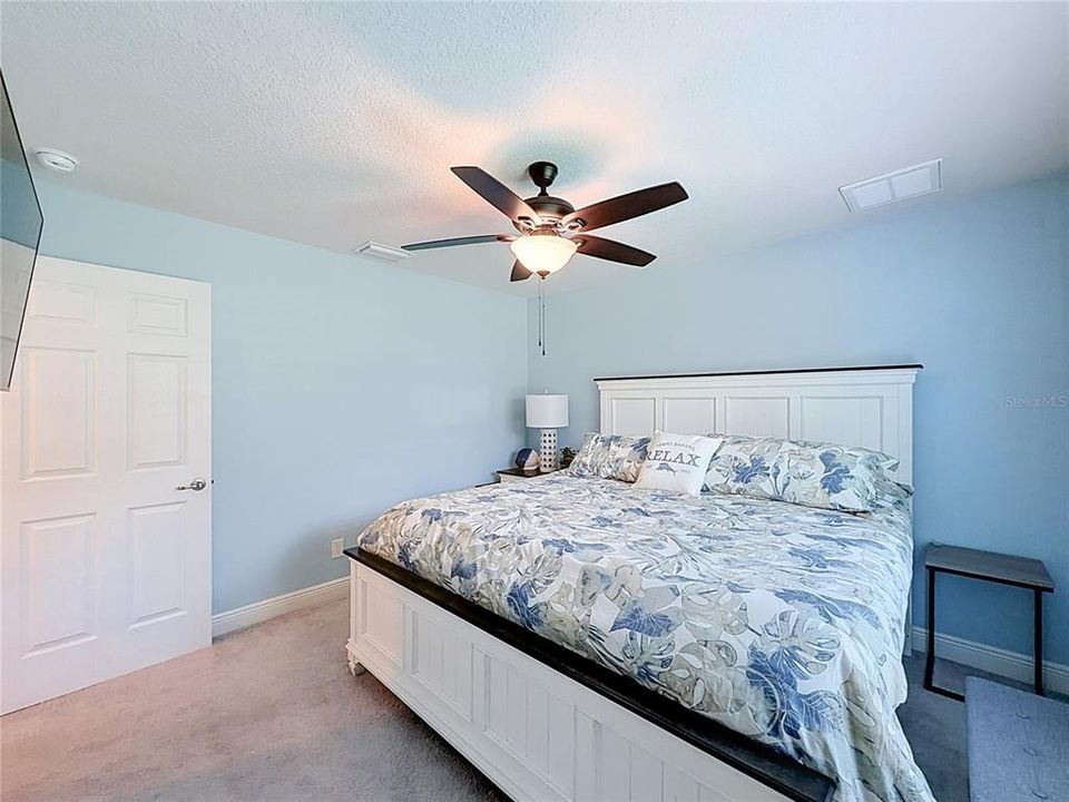 For Sale: $339,900 (3 beds, 2 baths, 1668 Square Feet)