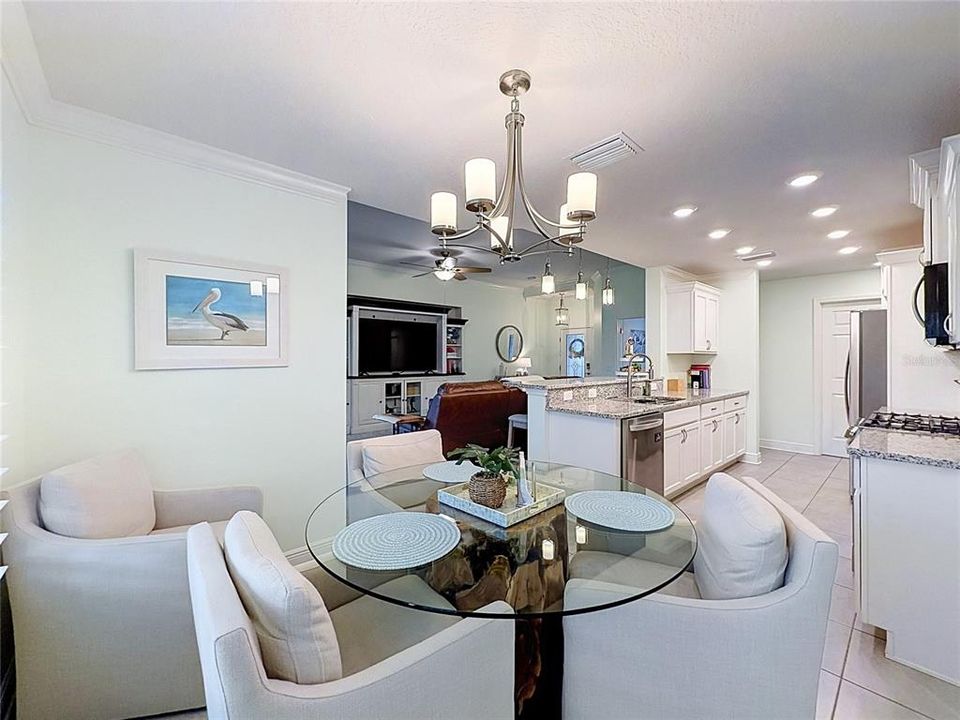 For Sale: $339,900 (3 beds, 2 baths, 1668 Square Feet)
