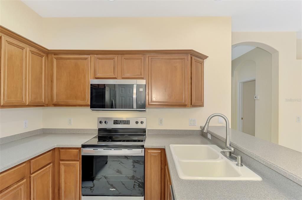 В аренду: $2,350 (2 спален, 2 ванн, 1463 Квадратных фут)