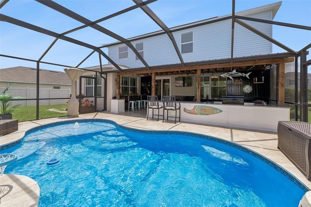 En Venta: $599,900 (4 camas, 2 baños, 2719 Pies cuadrados)