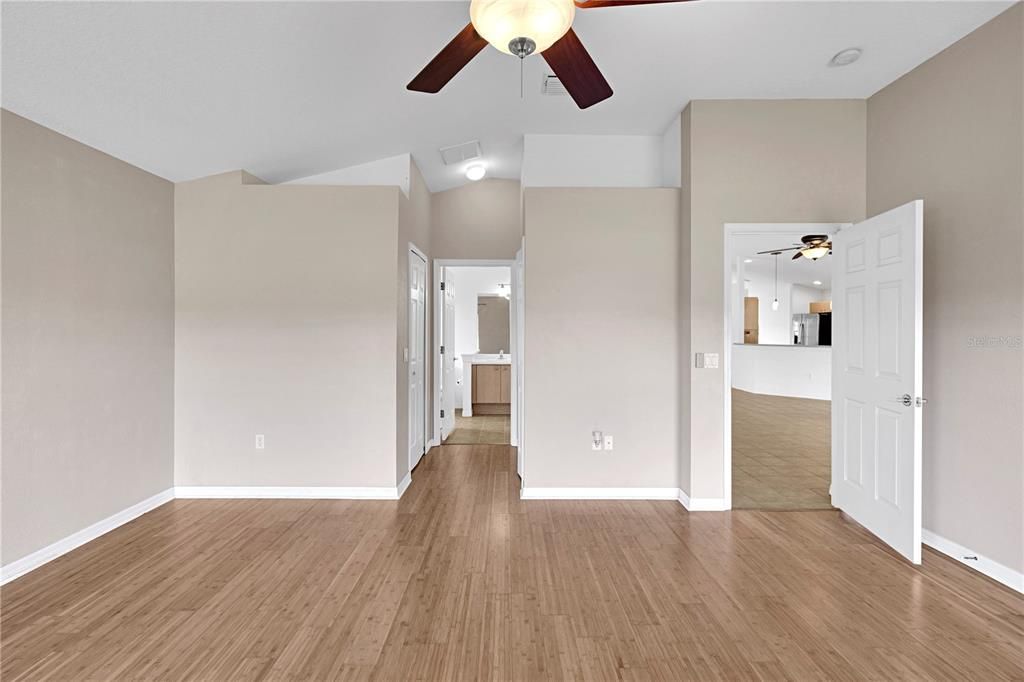 En Venta: $399,900 (3 camas, 2 baños, 1793 Pies cuadrados)