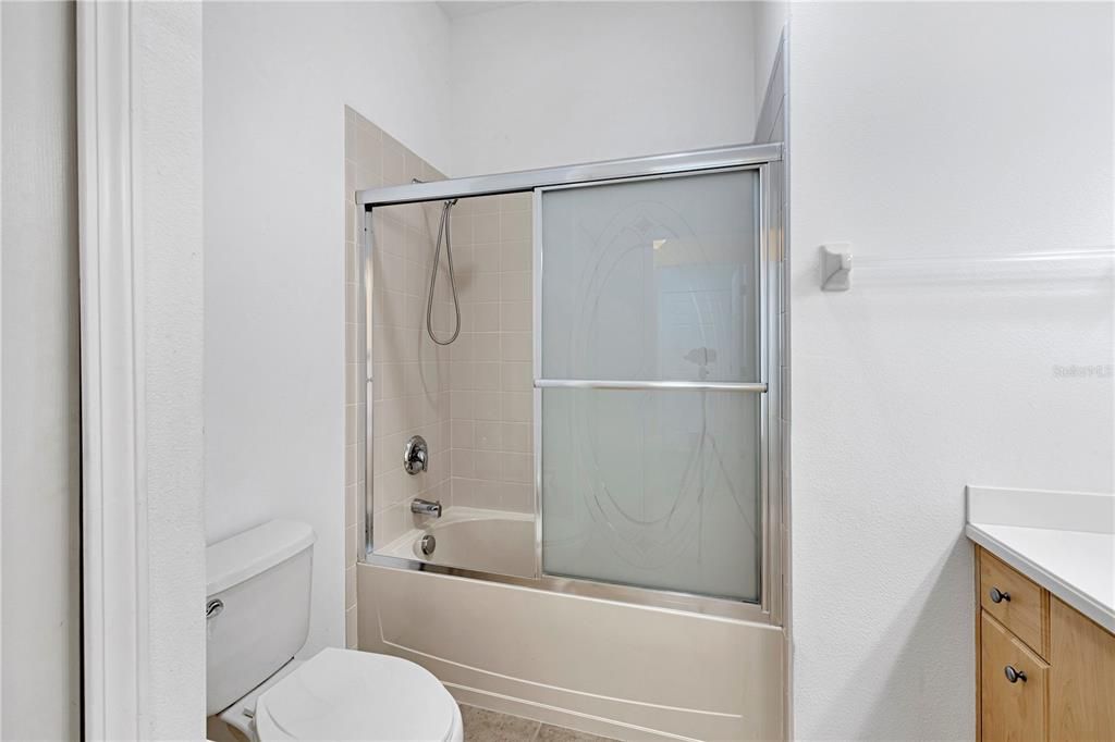 En Venta: $399,900 (3 camas, 2 baños, 1793 Pies cuadrados)