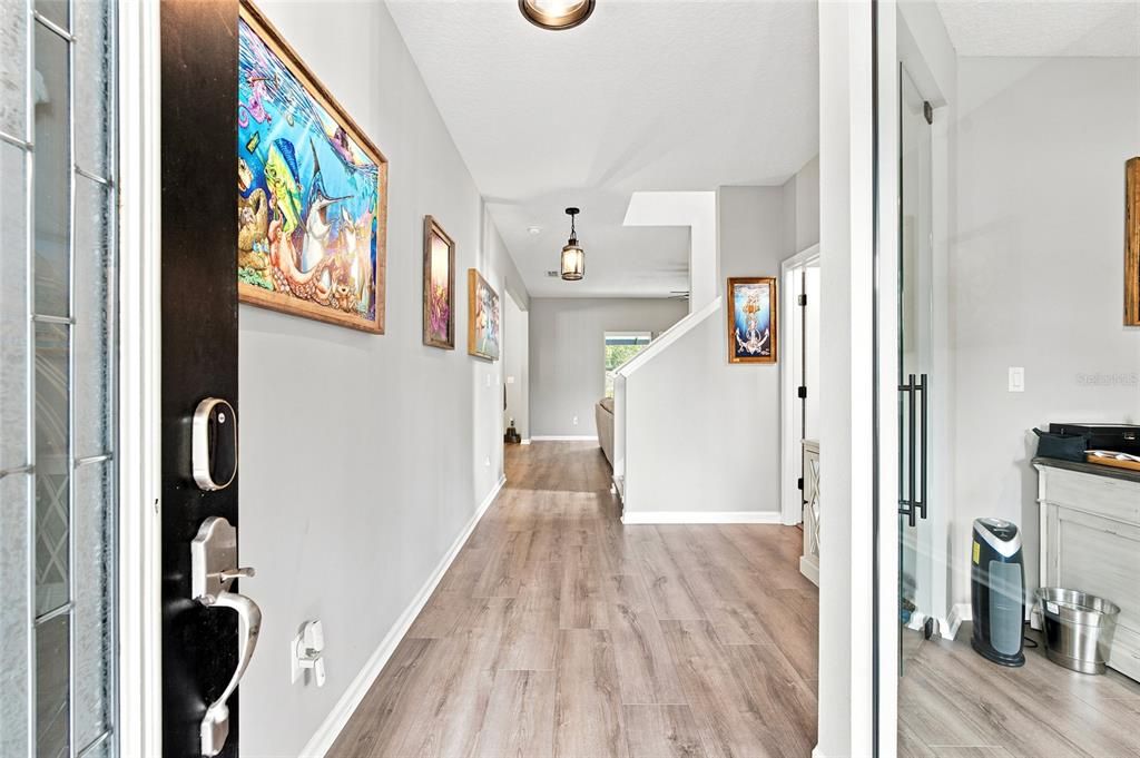 En Venta: $750,000 (4 camas, 2 baños, 2424 Pies cuadrados)