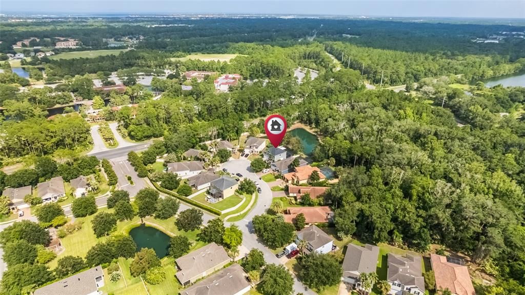 En Venta: $750,000 (4 camas, 2 baños, 2424 Pies cuadrados)