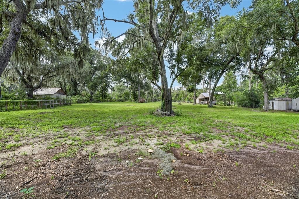 En Venta: $469,900 (3 camas, 2 baños, 1800 Pies cuadrados)