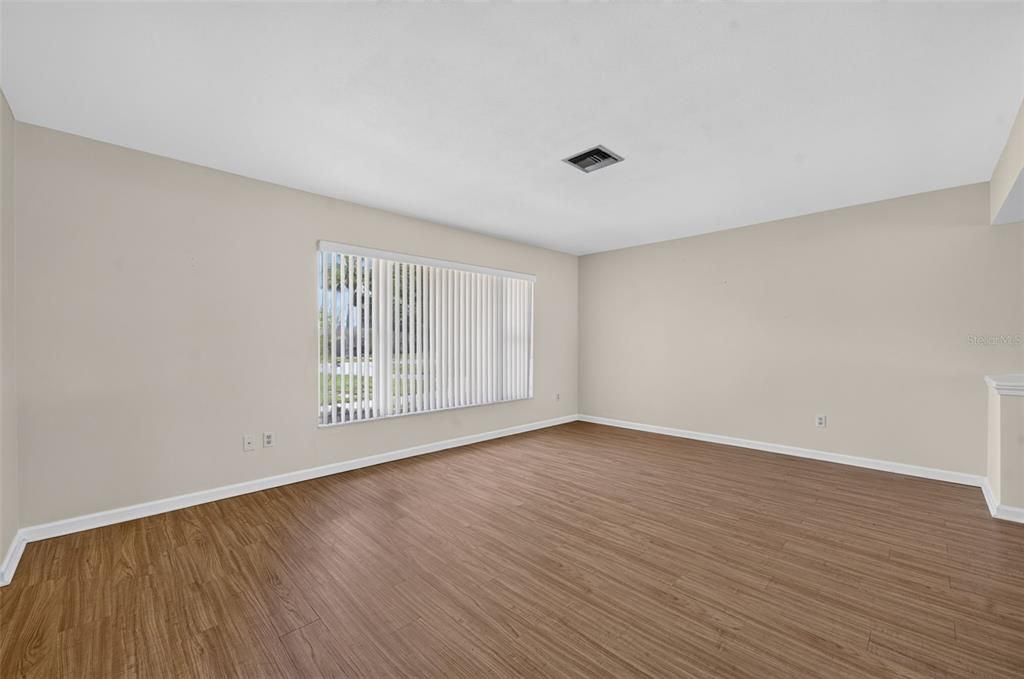 En Renta: $2,200 (3 camas, 2 baños, 1696 Pies cuadrados)