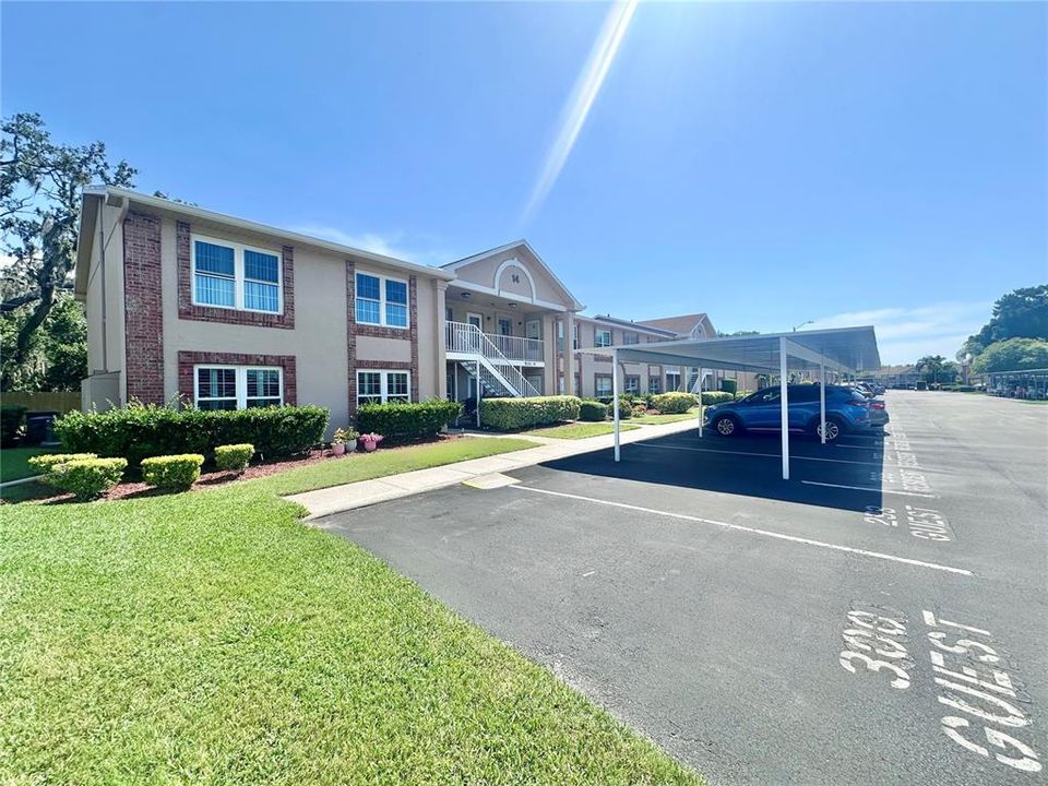 For Sale: $139,900 (2 beds, 1 baths, 835 Square Feet)