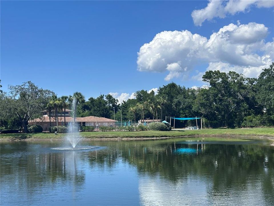 For Sale: $139,900 (2 beds, 1 baths, 835 Square Feet)