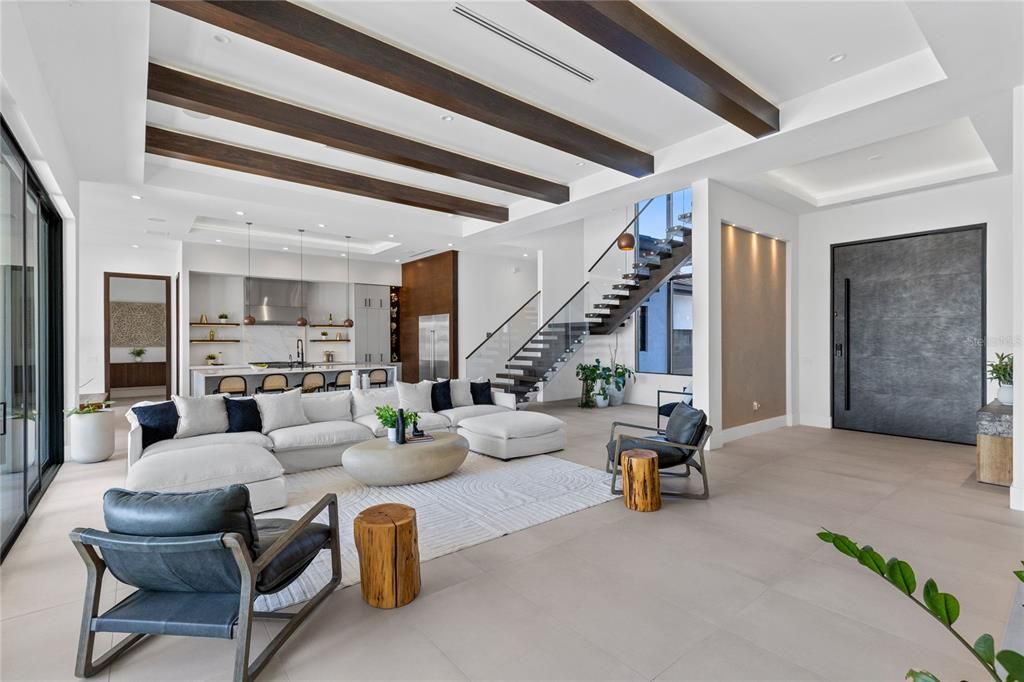 На продажу: $6,995,000 (6 спален, 5 ванн, 7058 Квадратных фут)