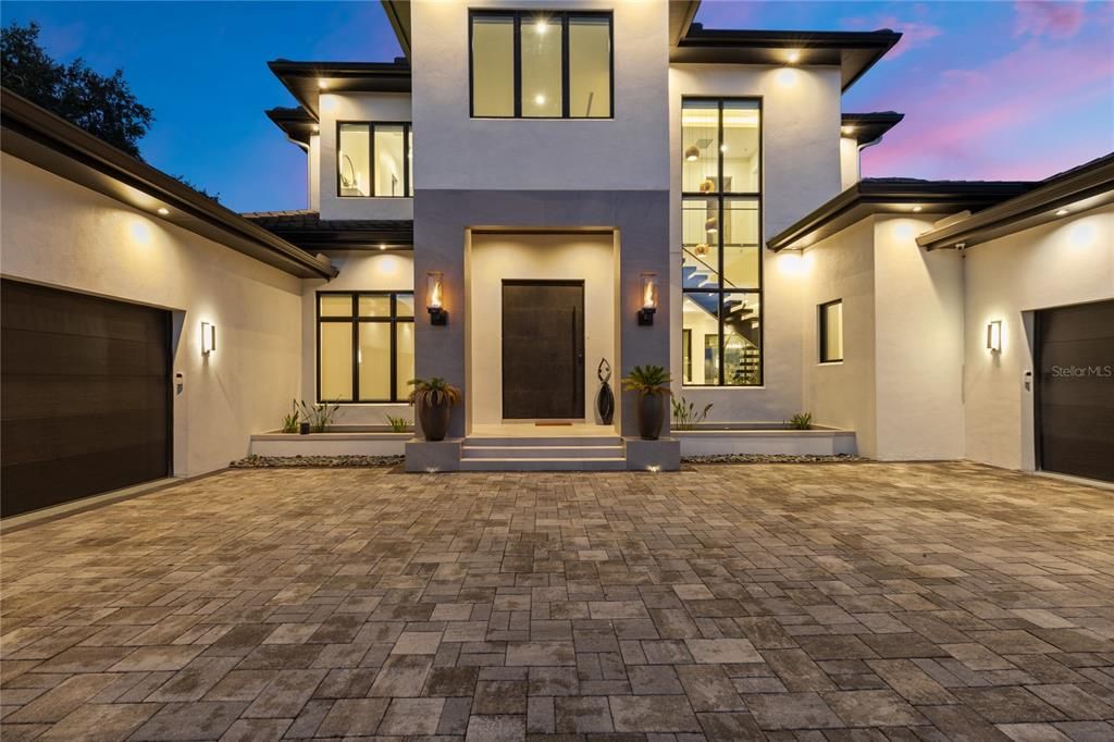 На продажу: $6,995,000 (6 спален, 5 ванн, 7058 Квадратных фут)