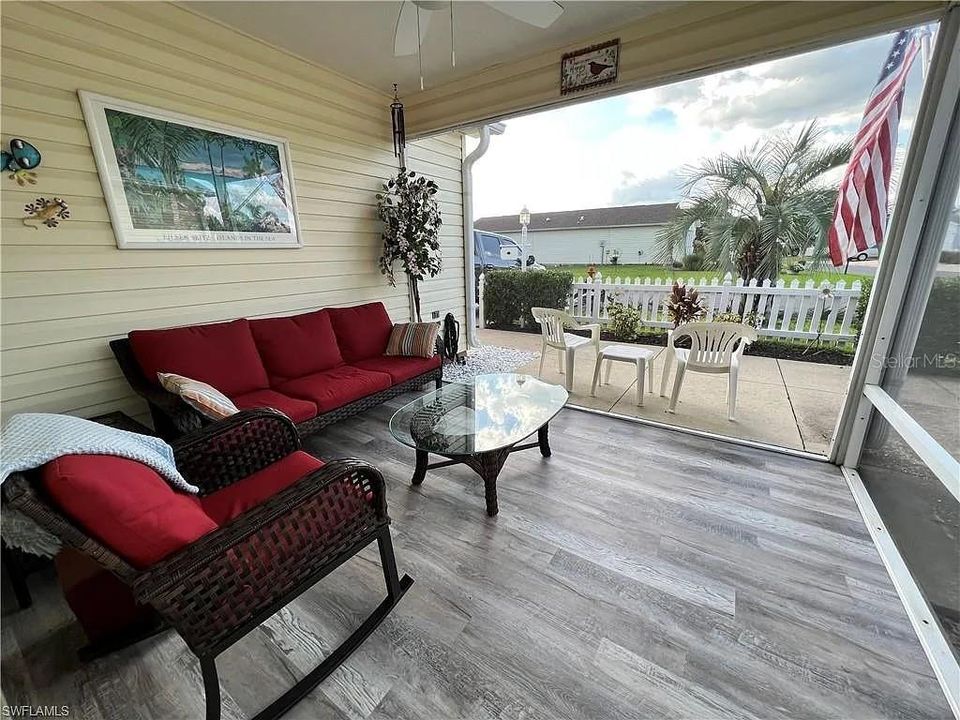 Activo con contrato: $265,000 (2 camas, 2 baños, 1143 Pies cuadrados)