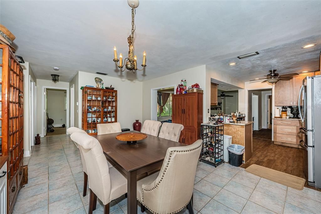 For Sale: $490,000 (4 beds, 3 baths, 1820 Square Feet)