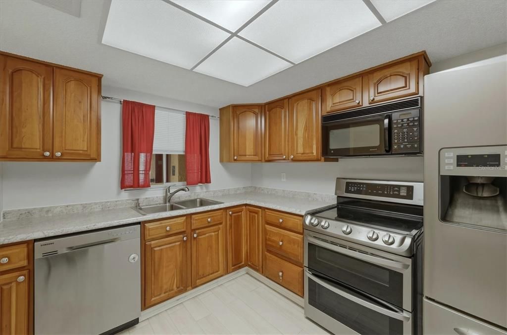 For Rent: $1,500 (2 beds, 2 baths, 1144 Square Feet)